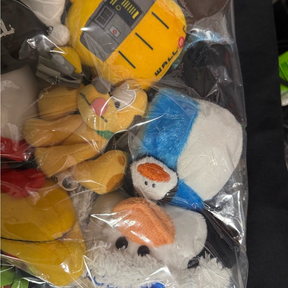 Assorted Plush Toy Set - Picture 3 of 8